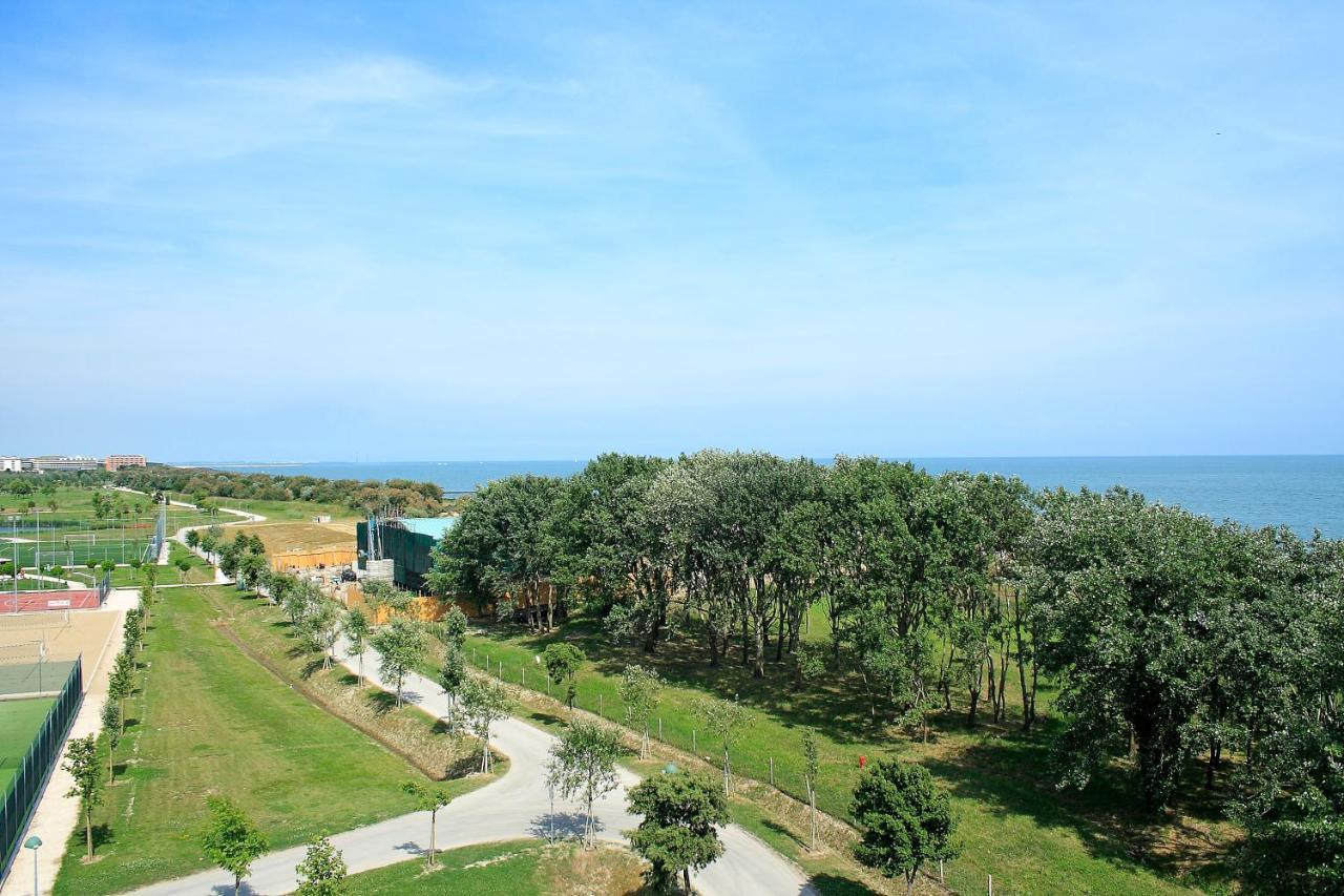 Apartamento Robinia/Pinetine Lido Altanea Caorle Exterior foto